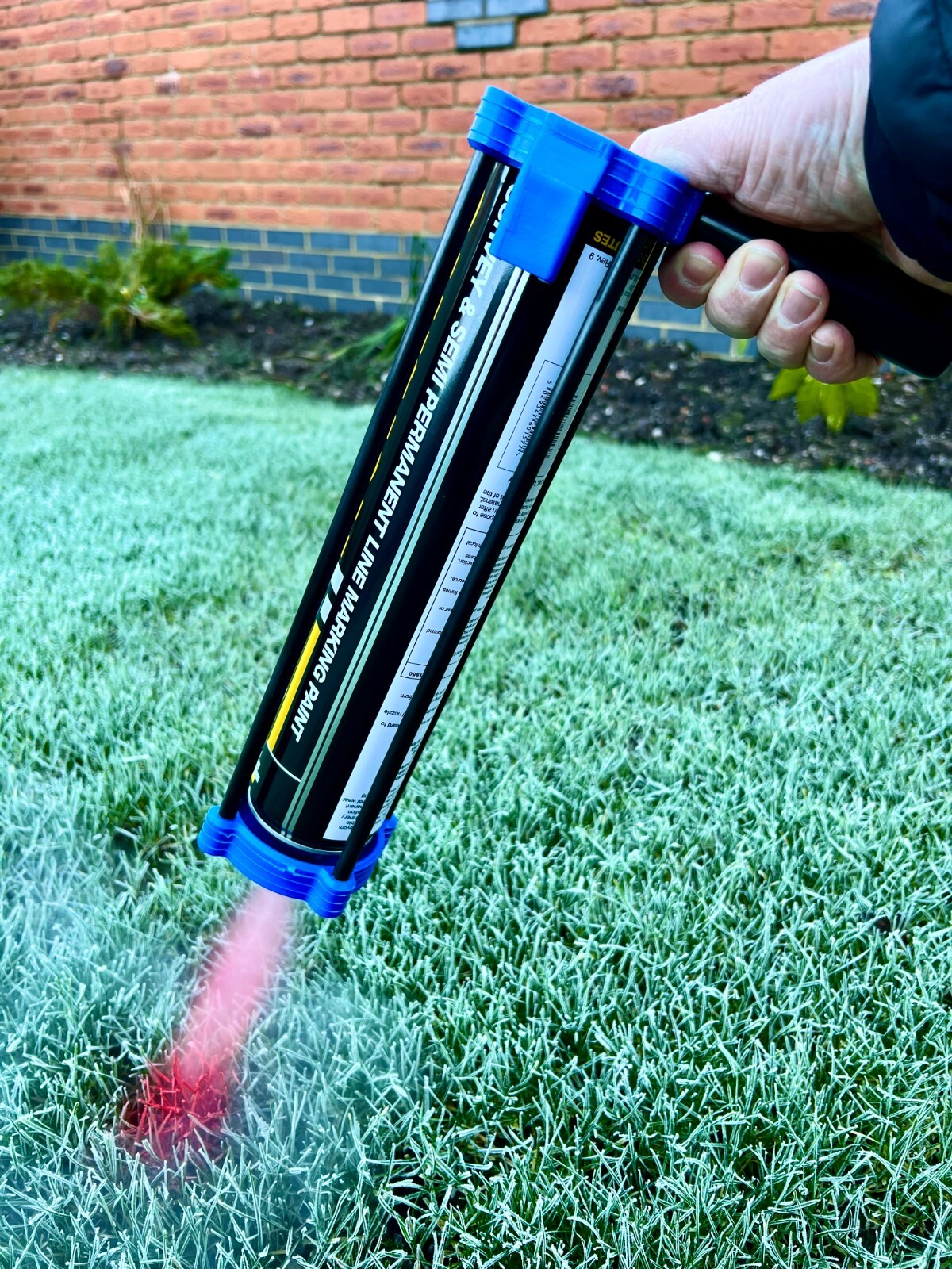 Handheld Line Marking Spray Paint Applicator Tool, Fits 750ML Aerosol Spray Cans