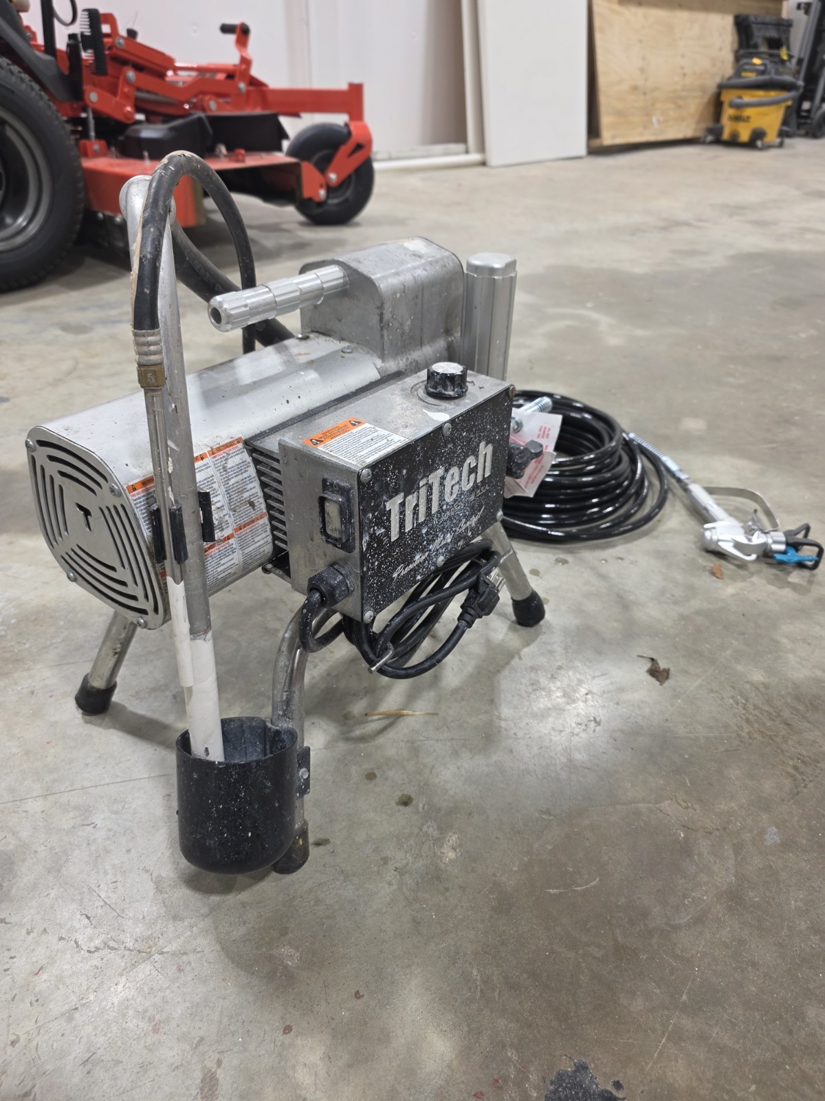 TriTech T4 Airless Stand PAINT SPRAYER