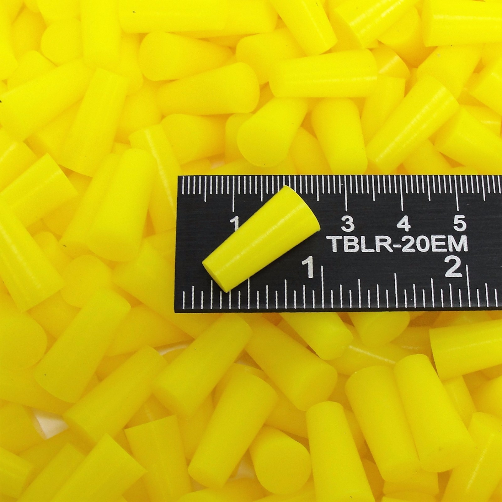 High Temp Masking Supply .250″ x .375″ STP104 Silicone Rubber Plugs – 250 Pack