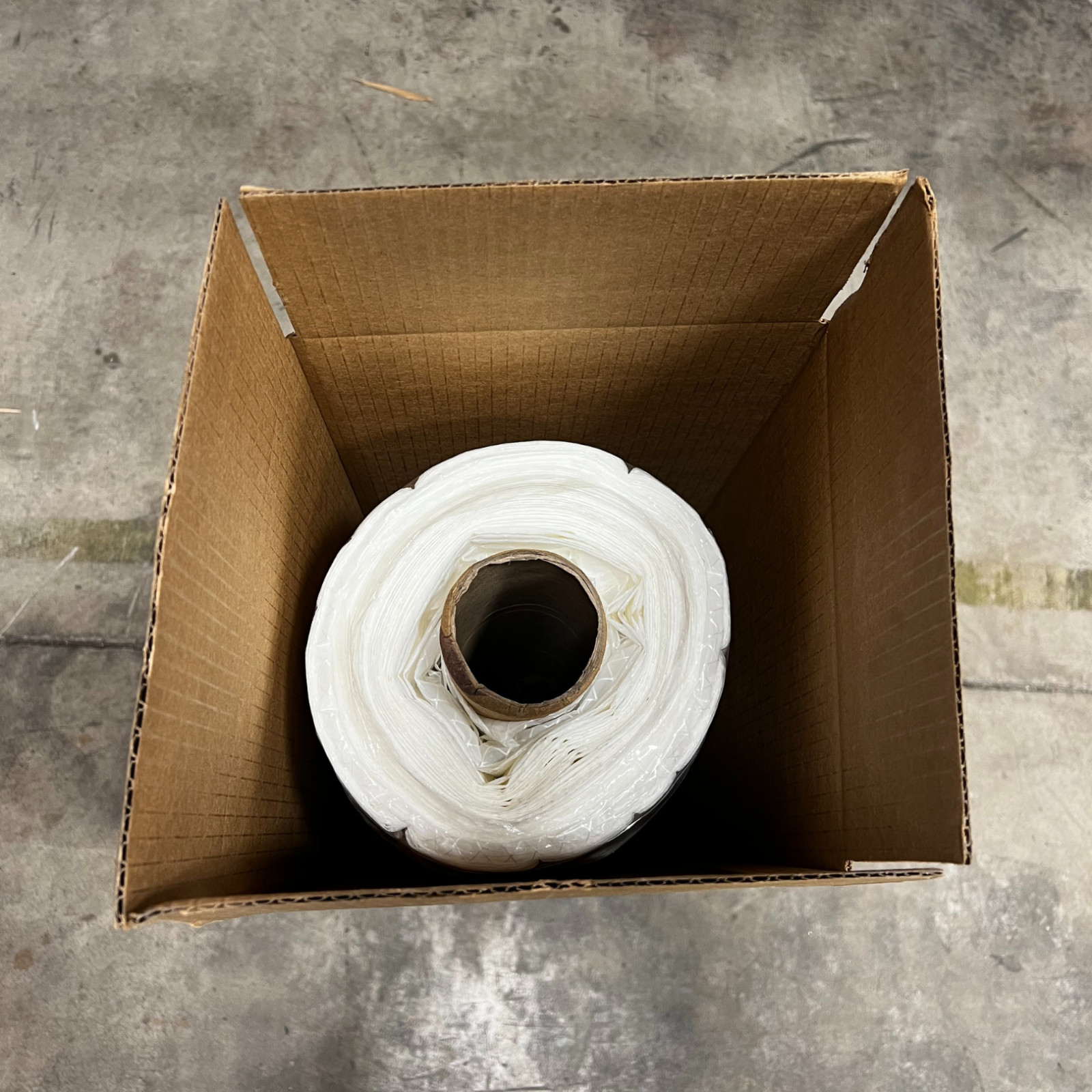 6mil 20’x100′ String Reinforced Woven Poly Sheeting Roll Clear Flame Retardant