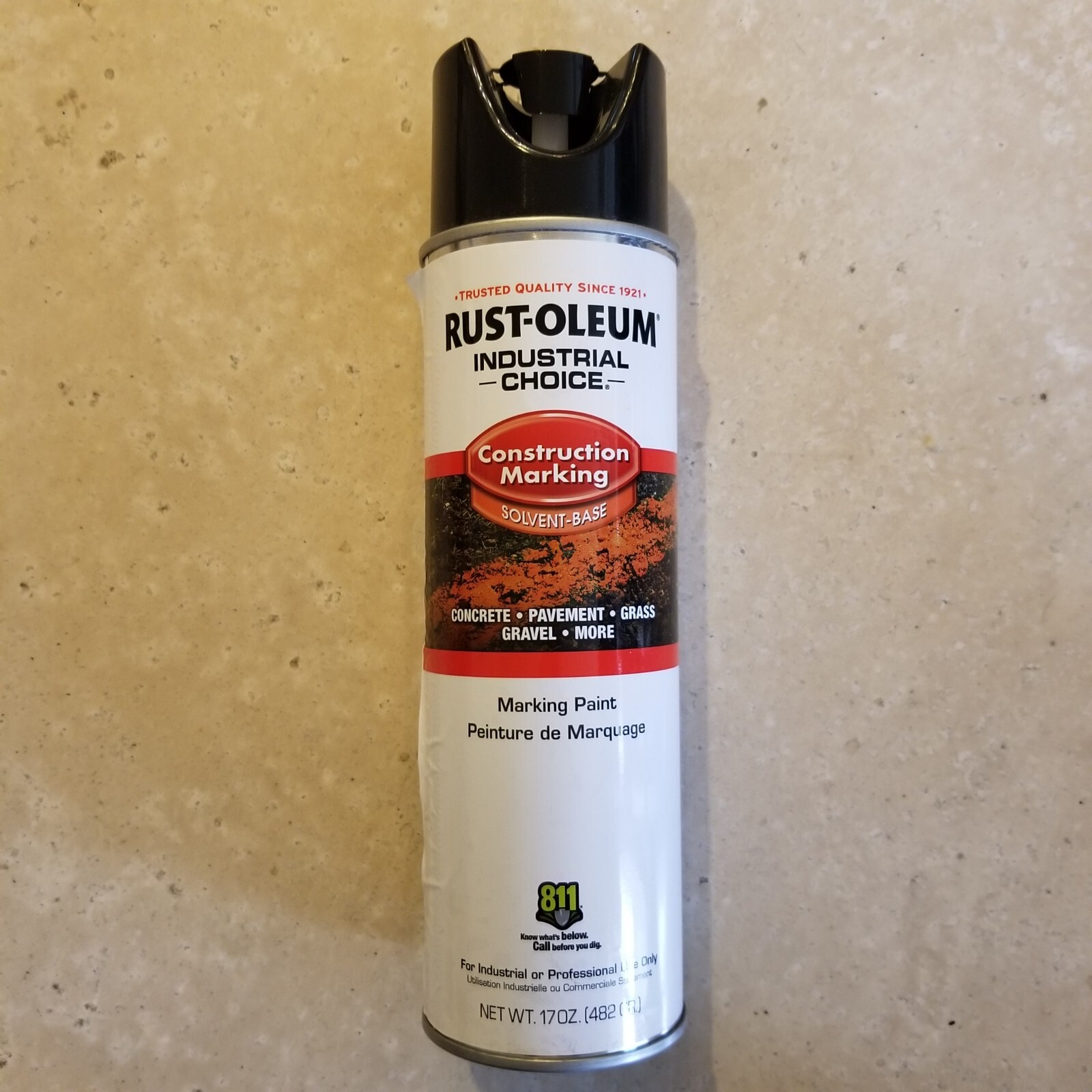 RUST-OLEUM Industrial Choice Construction Marking Paint, 17 oz., Black, 359823