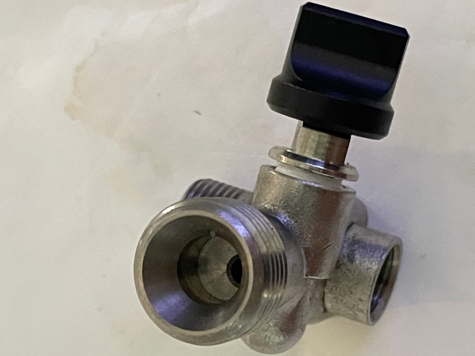 BINKS MACH 1 MACH 1SL 54-4330 ADJUSTABLE FLUID INLET dealer $332.00 our $159.99